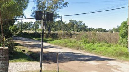 Terror en La Plata: asaltaron a una familia, golpearon a los padres y le dispararon al hijo