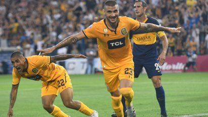 Unión sondea a un delantero de experiencia para reforzar el plantel de Azconzábal