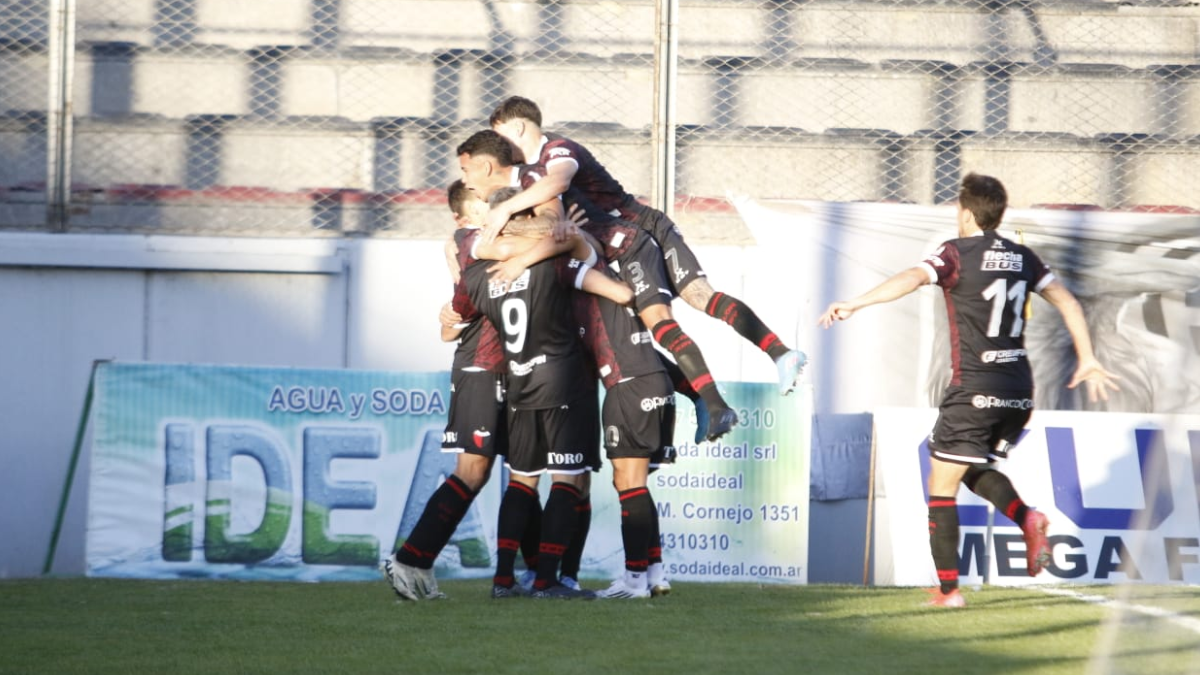 Colón pierde a Gaitán para el domingo y se suma a las bajas del Pulga y de Castro.