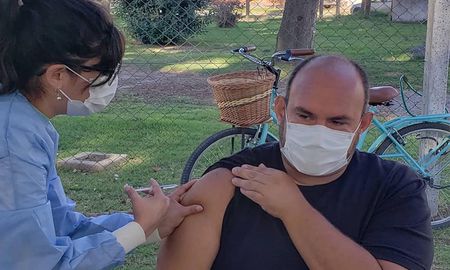 El intendente de Baradero recibió la segunda dosis de la vacuna rusa el 22 de enero. El intendente de Baradero recibió la segunda dosis de la vacuna rusa el 22 de enero.