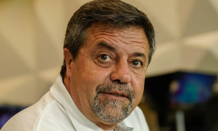 Bomba: Oscar Zago confirmó a Ricardo Caruso Lombardi como candidato del MID en las elecciones porteñas Bomba: Oscar Zago confirmó a Ricardo Caruso Lombardi como candidato del MID en las elecciones porteñas