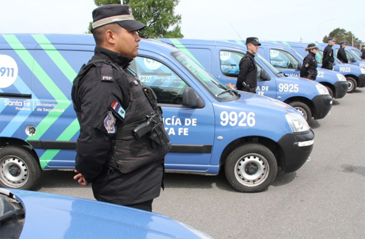 El Gobierno de Santa Fe entregó ocho nuevas unidades a la Agencia Provincia de Seguridad Vial