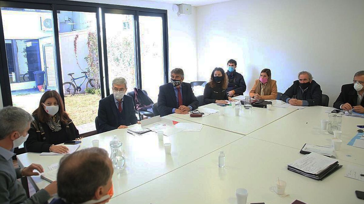 El ministro Agosto expuso ante la Comisi&oacute;n de Presupuesto y Hacienda de diputados.