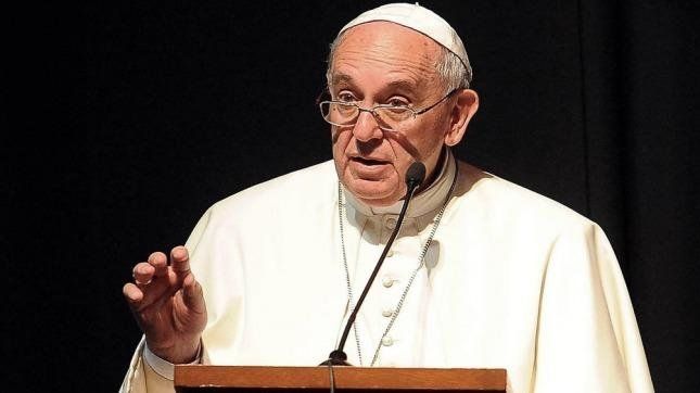 Papa Francisco: “Somos una civilización que no hace hijos y también le cerramos puertas a los migrantes: eso se llama suicidio”