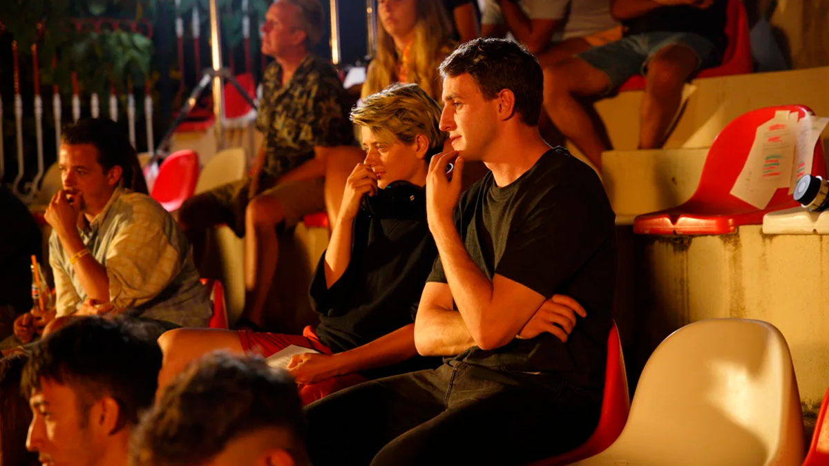 Paul Mescal interpreta a Calum. Paul Mescal interpreta a Calum.