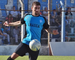 Drama en una cancha de Santa Fe con jugador jugador que sufrió fractura de cráneo. Drama en una cancha de Santa Fe con jugador jugador que sufrió fractura de cráneo.