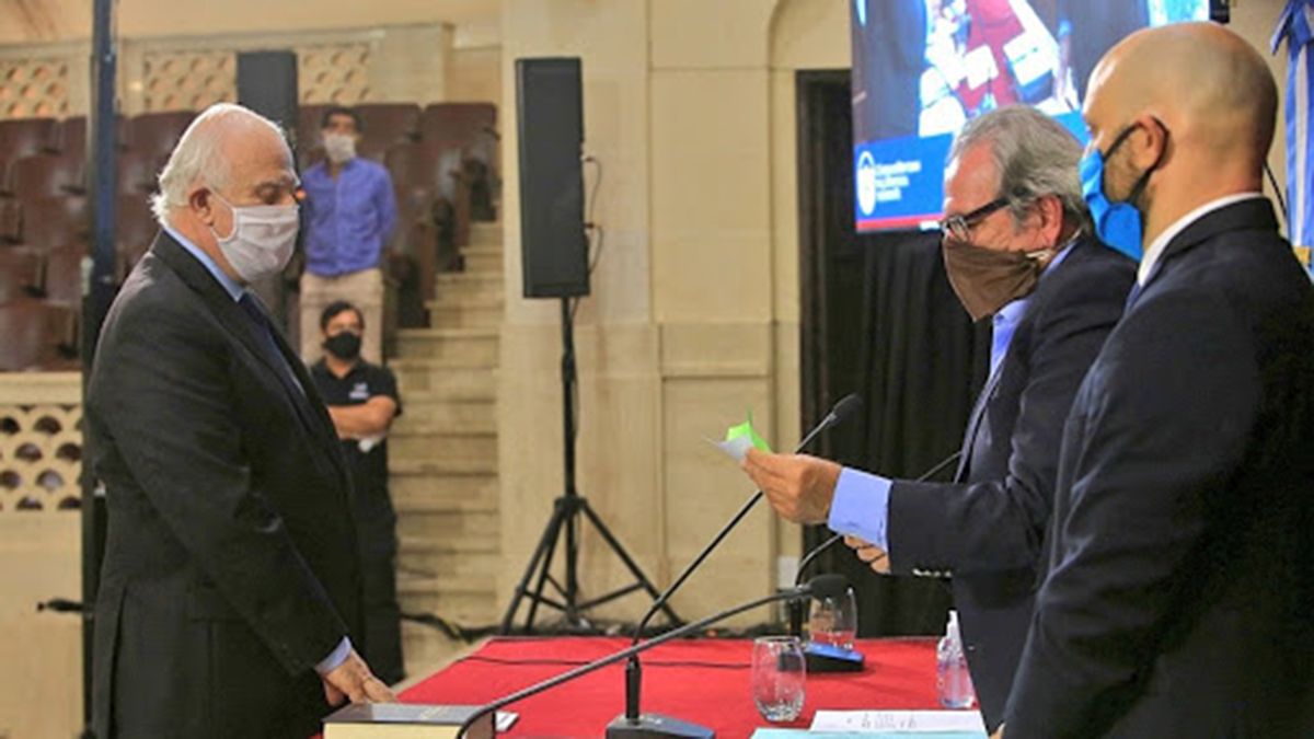 Olivera le tomó juramento a Lifschitz en el 2020