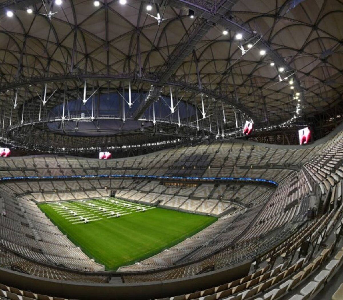 El primer partido será este domingo a las 13 entre el anfitrión, Qatar, y Ecuador.