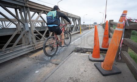 Puente carretero Santa Fe - Santo Tomé: vecinos y comerciantes se manifestarán el sábado Puente carretero Santa Fe - Santo Tomé: vecinos y comerciantes se manifestarán el sábado