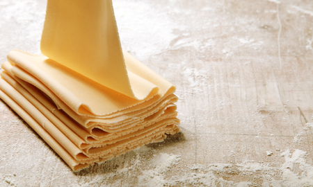 Masa de lasaña casera: la receta simple con solo 4 ingredientes para ahorrar dinero Masa de lasaña casera: la receta simple con solo 4 ingredientes para ahorrar dinero