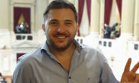 Diego Brancatelli tomó una drástica decisión por el Día de la Lealtad Diego Brancatelli tomó una drástica decisión por el Día de la Lealtad