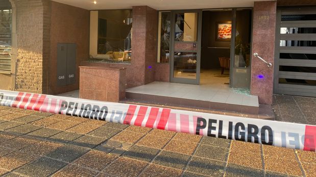 Fernando, encargado del edificio, fue testigo directo de la dramática escena y lo relató en diálogo con AIRE.