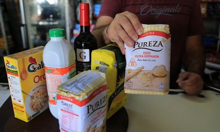 En los primeros cinco meses del 2023, el aumento del precio de los alimentos superó por más de siete puntos porcentuales al nivel general de inflación. En los primeros cinco meses del 2023, el aumento del precio de los alimentos superó por más de siete puntos porcentuales al nivel general de inflación.