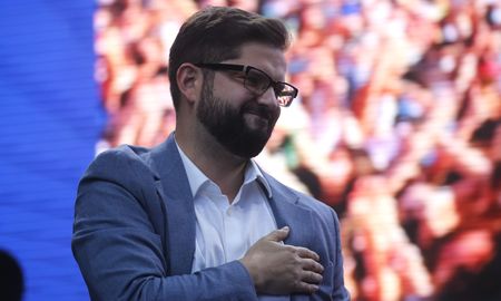 Luego de la confirmación de Gabriel Boric como nuevo presidente de Chile, la Sociedad Nacional de Minería emitió un comunicado pidiendo diálogo. Luego de la confirmación de Gabriel Boric como nuevo presidente de Chile, la Sociedad Nacional de Minería emitió un comunicado pidiendo diálogo.