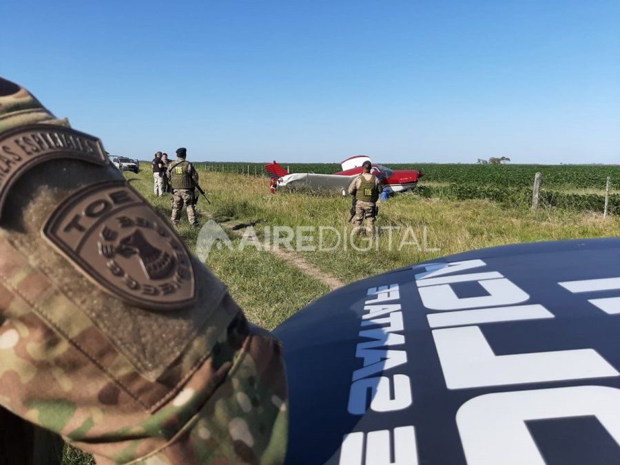 Al costado de un camino rural