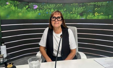 Según la abogada Cristina Fortunato, el Estado reduce recursos y programas clave de asistencia a mujeres, mientras los femicidios aumentan cada 24 horas en Argentina. Según la abogada Cristina Fortunato, el Estado reduce recursos y programas clave de asistencia a mujeres, mientras los femicidios aumentan cada 24 horas en Argentina.