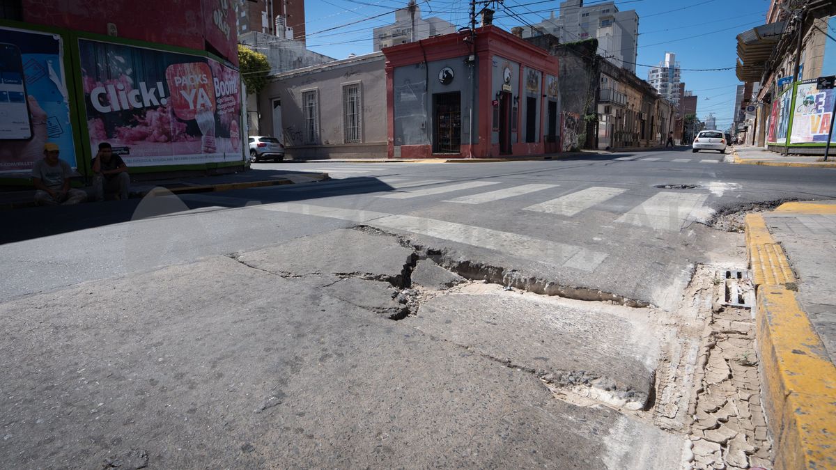 El secretario de Desarrollo Urbano y Gestión Hídrica municipal brindó detalles en AIRE sobre el plan de bacheo en la ciudad de Santa Fe.