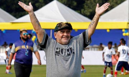 maradona: ?yo tendria mas balones de oro que messi y ronaldo? maradona: ?yo tendria mas balones de oro que messi y ronaldo?