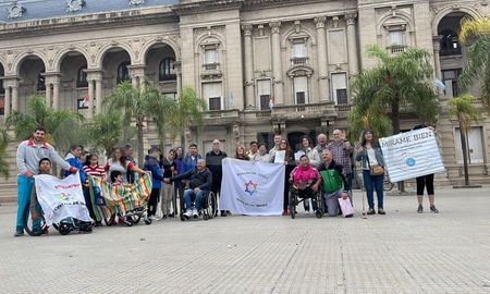 santa fe se sumo a la manifestacion federal en rechazo al ajuste en discapacidad santa fe se sumo a la manifestacion federal en rechazo al ajuste en discapacidad