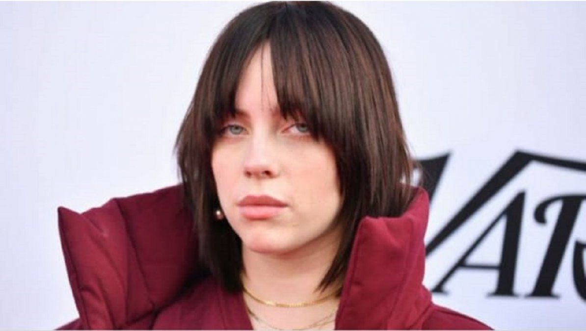 Billie Eilish reveló que comenzó a ver pornografía a los 11 años: Me destruyó el cerebro.