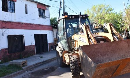 Derribaron otro búnker de venta de drogas en Rosario y ya van 75 en toda la provincia. Derribaron otro búnker de venta de drogas en Rosario y ya van 75 en toda la provincia.
