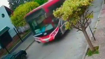 Un chico de 12 años se robó un colectivo de Ersa y manejó más de tres kilómetros