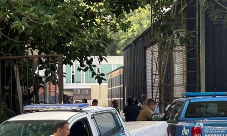 Hallaron muerta a una bebé en una obra de la UNLP. Hallaron muerta a una bebé en una obra de la UNLP.