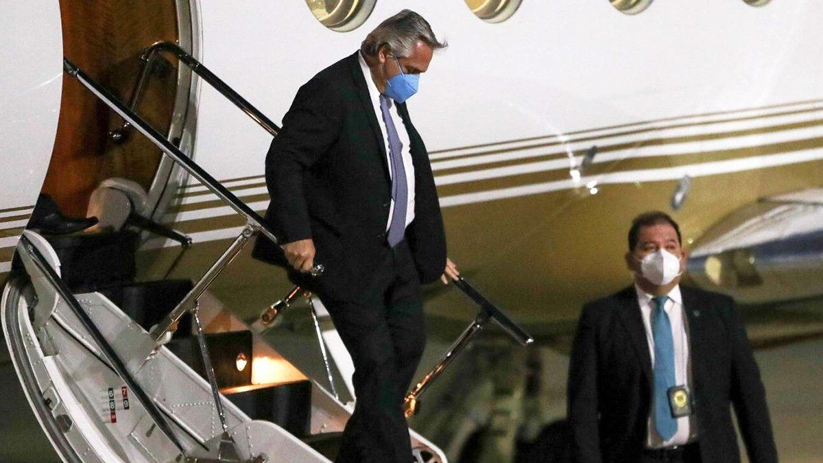 Fernández partirá esta noche desde el Aeropuerto Internacional Ministro Pistarini hacia Roma.