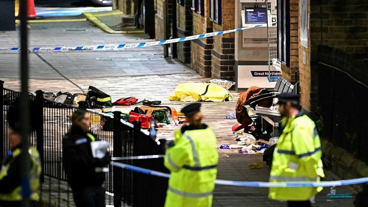 El saldo del brutal ataque en el tren a Londres fue terrible pero la policía de Inglaterra descartó que sea terrorista.