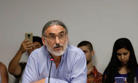 basterra advirtio a los proveedores de insumos al campo: el valor del dolar es el que fija el banco nacion basterra advirtio a los proveedores de insumos al campo: el valor del dolar es el que fija el banco nacion