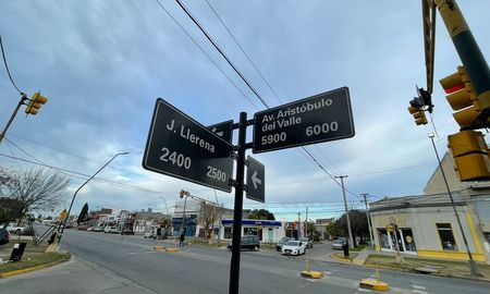 El hecho ocurrió este miércoles a la tarde en inmediaciones de calle Aristóbulo del Valle al 5900. El hecho ocurrió este miércoles a la tarde en inmediaciones de calle Aristóbulo del Valle al 5900.
