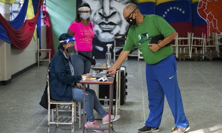 los venezolanos votaron sin incidentes y con polemica sobre el nivel de participacion los venezolanos votaron sin incidentes y con polemica sobre el nivel de participacion
