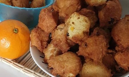 Bu&ntilde;uelos de naranja para la merienda.&nbsp;