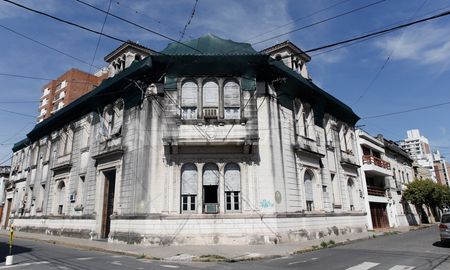 Jueces santafesinos se sumaron a las renuncias por la reforma jubilatoria del sector. Jueces santafesinos se sumaron a las renuncias por la reforma jubilatoria del sector.