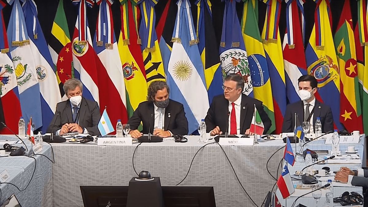 La argentina impulsa la realización de una reunión de ese bloque regional que se llevaría adelante de manera paralela a la IX Cumbre de las Américas.
