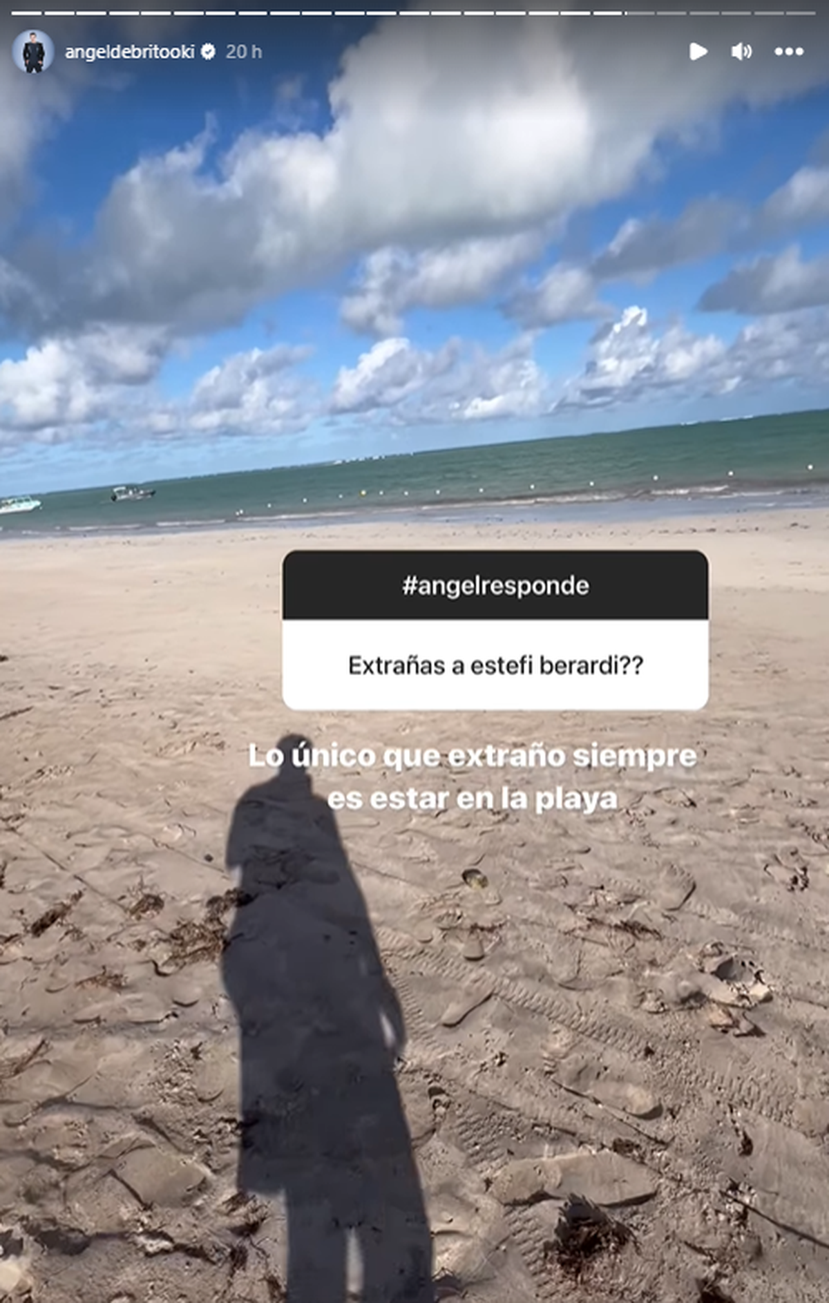 Ángel de Brito liquidó a Estefi Berardi. Ángel de Brito liquidó a Estefi Berardi.