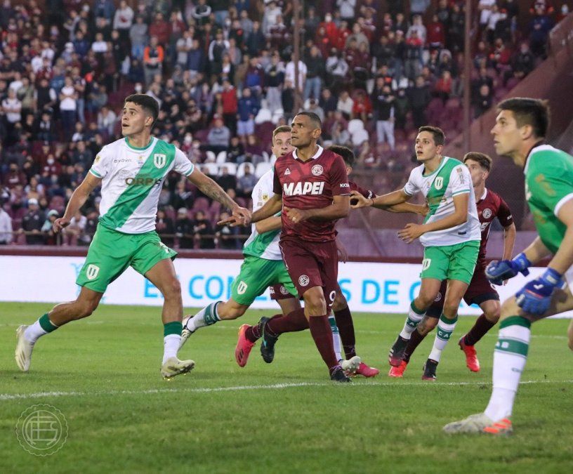 Liga Profesional: Lanús y Banfield igualaron 1 a 1 en el Clásico del Sur