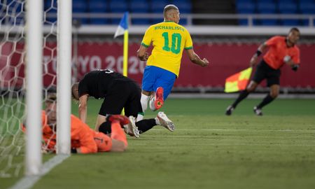 Con tres goles de Richarlison, Brasil goleó 4-2 a Alemania en su presentación en los Juegos Olímpicos de Tokio. Con tres goles de Richarlison, Brasil goleó 4-2 a Alemania en su presentación en los Juegos Olímpicos de Tokio.