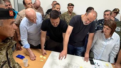 José Luis Espert respondió a las críticas por su presencia en Bahía Blanca con Petri y Bullrich