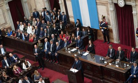 Javier Milei da su discurso de apertura de sesiones ordinarias en el Congreso. Javier Milei da su discurso de apertura de sesiones ordinarias en el Congreso.