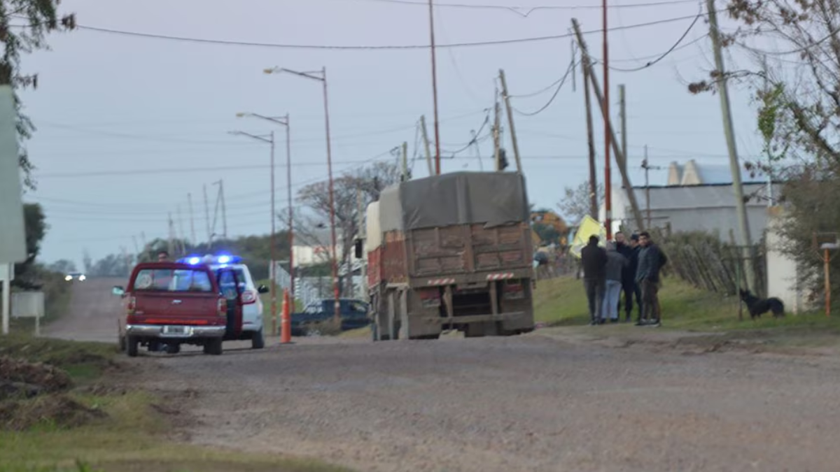 La fiscal Martina Cedrés investiga las circunstancias del trágico hecho ocurrido en Urdinarraín. (Gentileza UrdiDigital)