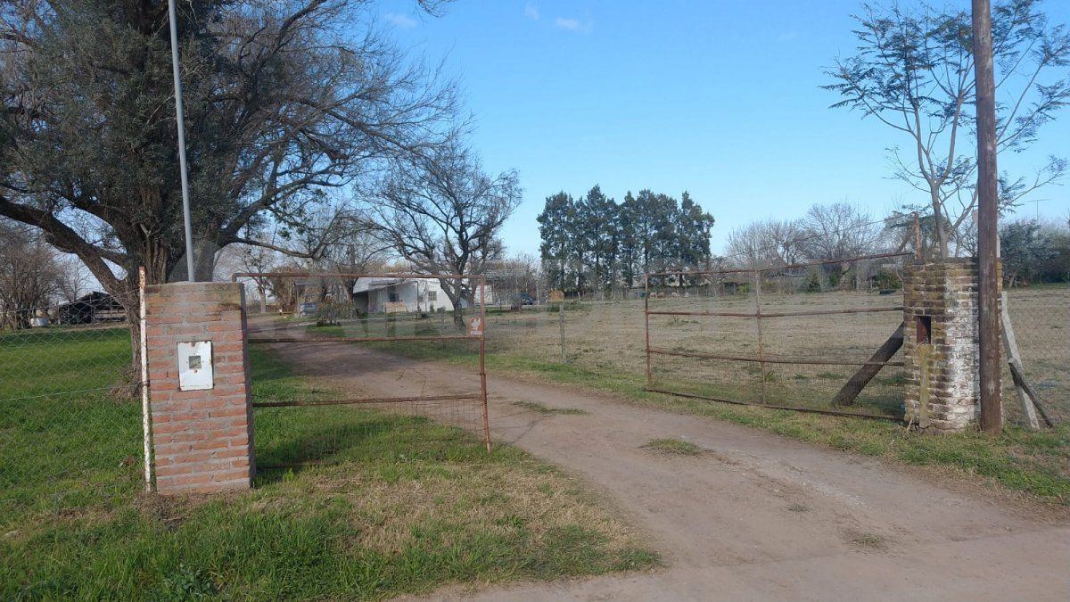 En la zona, el destacamento policial más cercano, está a 10 km y las víctimas del asalto cuentan con sistema de alarma desde donde accionaron el botón de pánico.