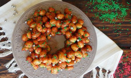 Con esta receta fácil, podrás preparar pignolatas caseras en casa. Con esta receta fácil, podrás preparar pignolatas caseras en casa.