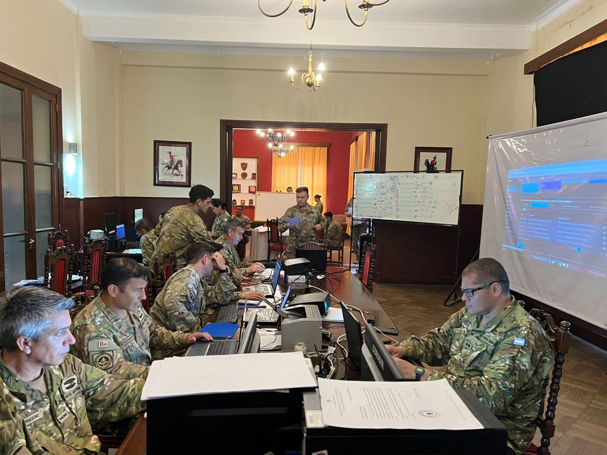 El Liceo Militar General Manuel Belgrano se convirtió esta semana en el epicentro del operativo de seguridad para las elecciones del domingo en la provincia de Santa Fe.