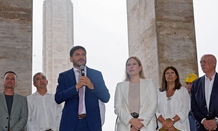 El Gobierno santafesino busca garantizar la continuidad de los trabajos y acelerar los plazos para concluir la intervención antes del Día de la Bandera. El Gobierno santafesino busca garantizar la continuidad de los trabajos y acelerar los plazos para concluir la intervención antes del Día de la Bandera.