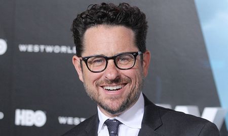 J.J Abrams adaptará el cómic de DC, Madame X, en una serie para HBO Max. J.J Abrams adaptará el cómic de DC, Madame X, en una serie para HBO Max.