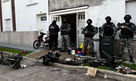 Aire de Santa Fe | allanamiento en barrio Guadalupe 1.jpg