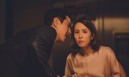 Bong Joon-Ho dio a conocer que ya tiene escrito el guion de la secuela de Parasite. Bong Joon-Ho dio a conocer que ya tiene escrito el guion de la secuela de Parasite.