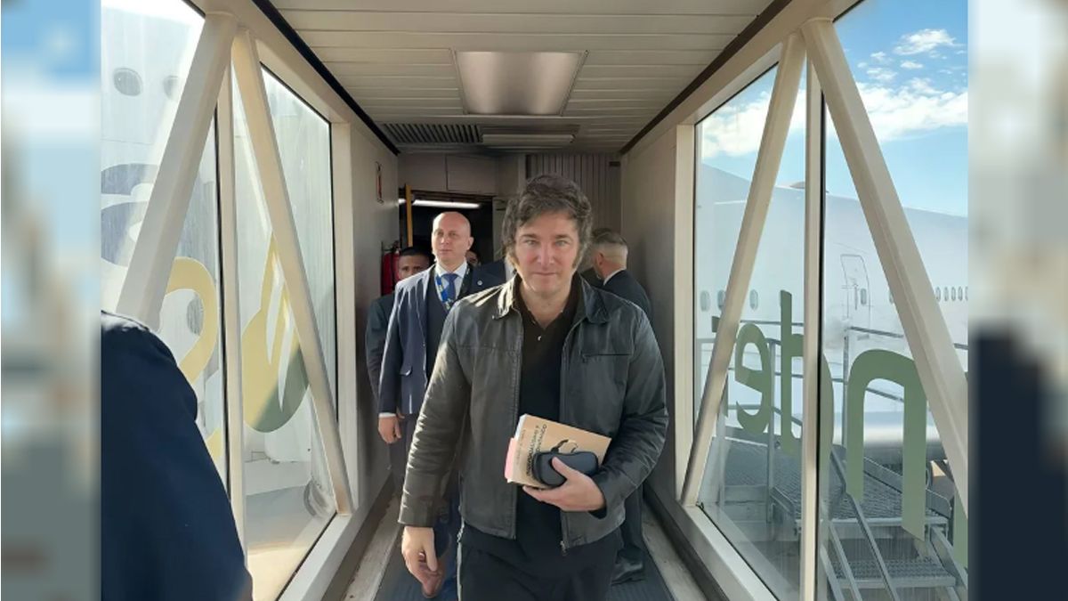 Javier Milei viaja a Corrientes