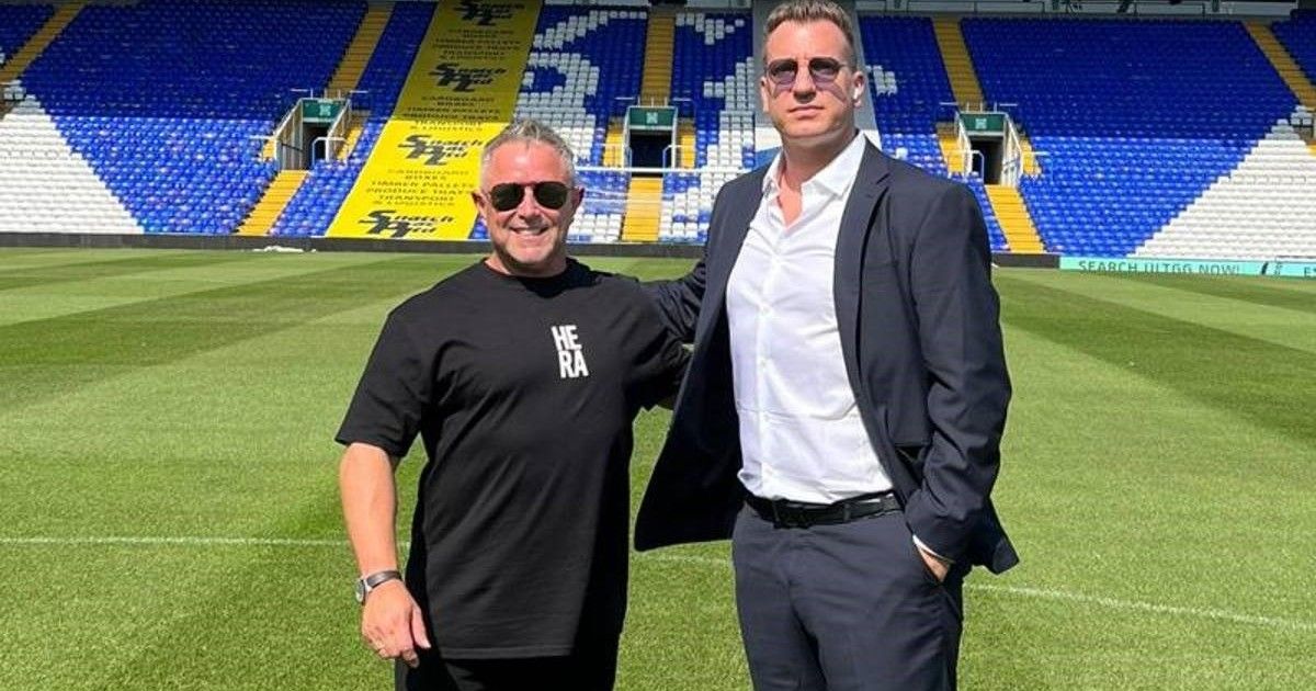 Maxi López también es dueño de una parte del Birmingham City de Inglaterra. Maxi López también es dueño de una parte del Birmingham City de Inglaterra.